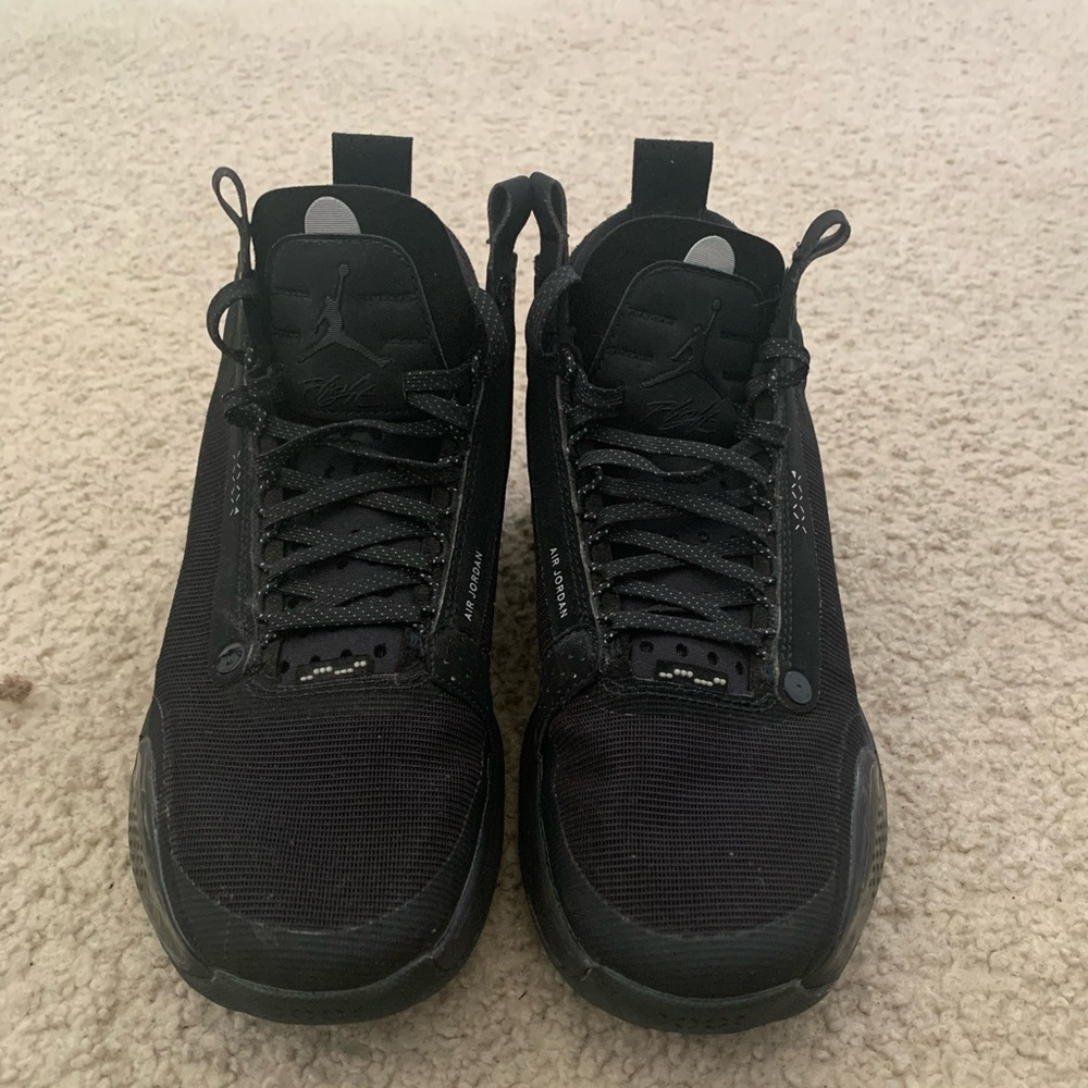 Air Jordan XXXIV Black Cat Triple Black